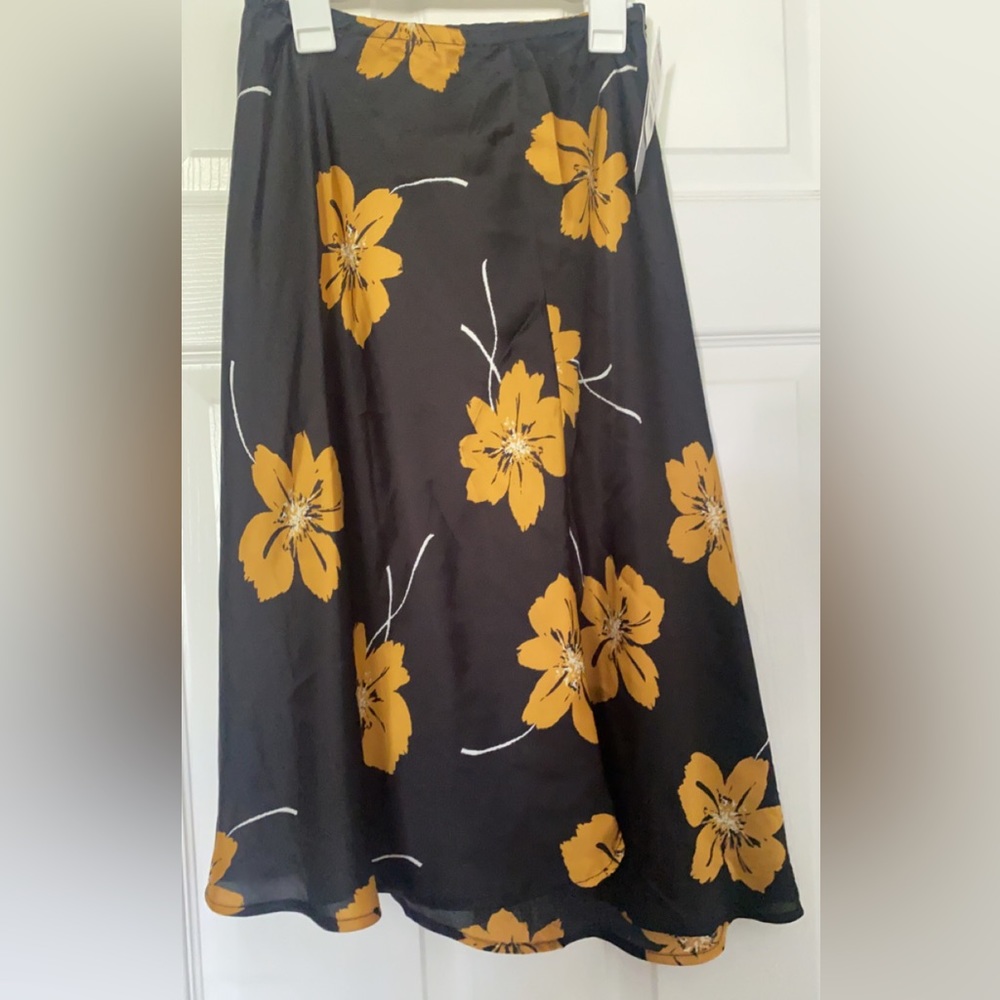 Small Silk skirt